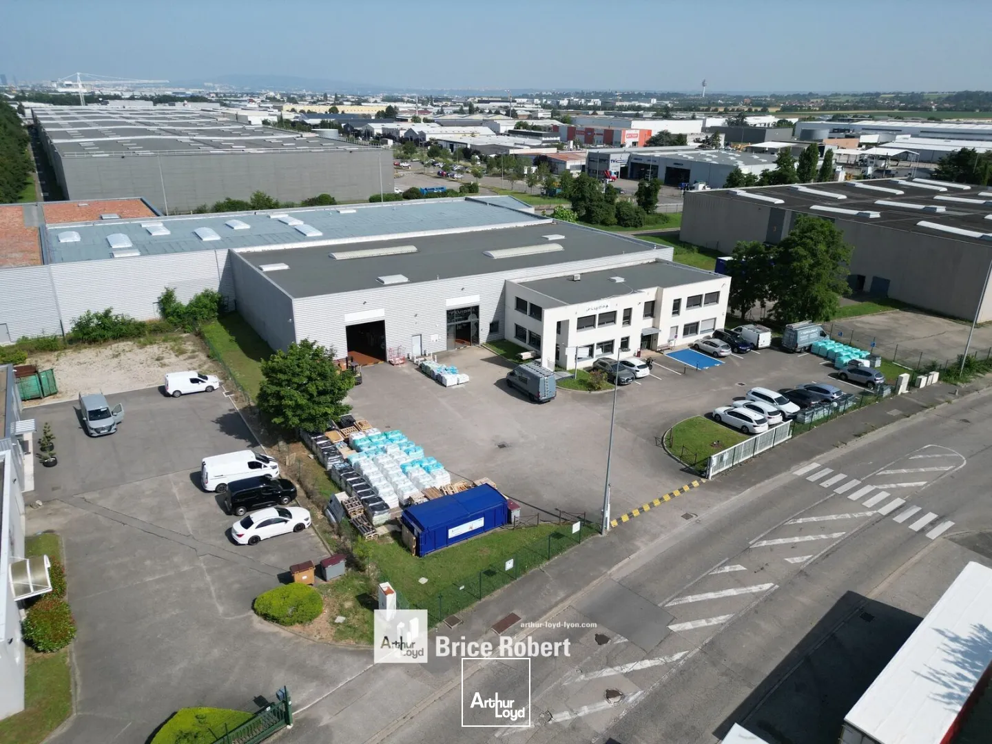 Locaux d'activité & Entrepôts - Location - GENAS - 69740 - 1667-1667 - 7896226