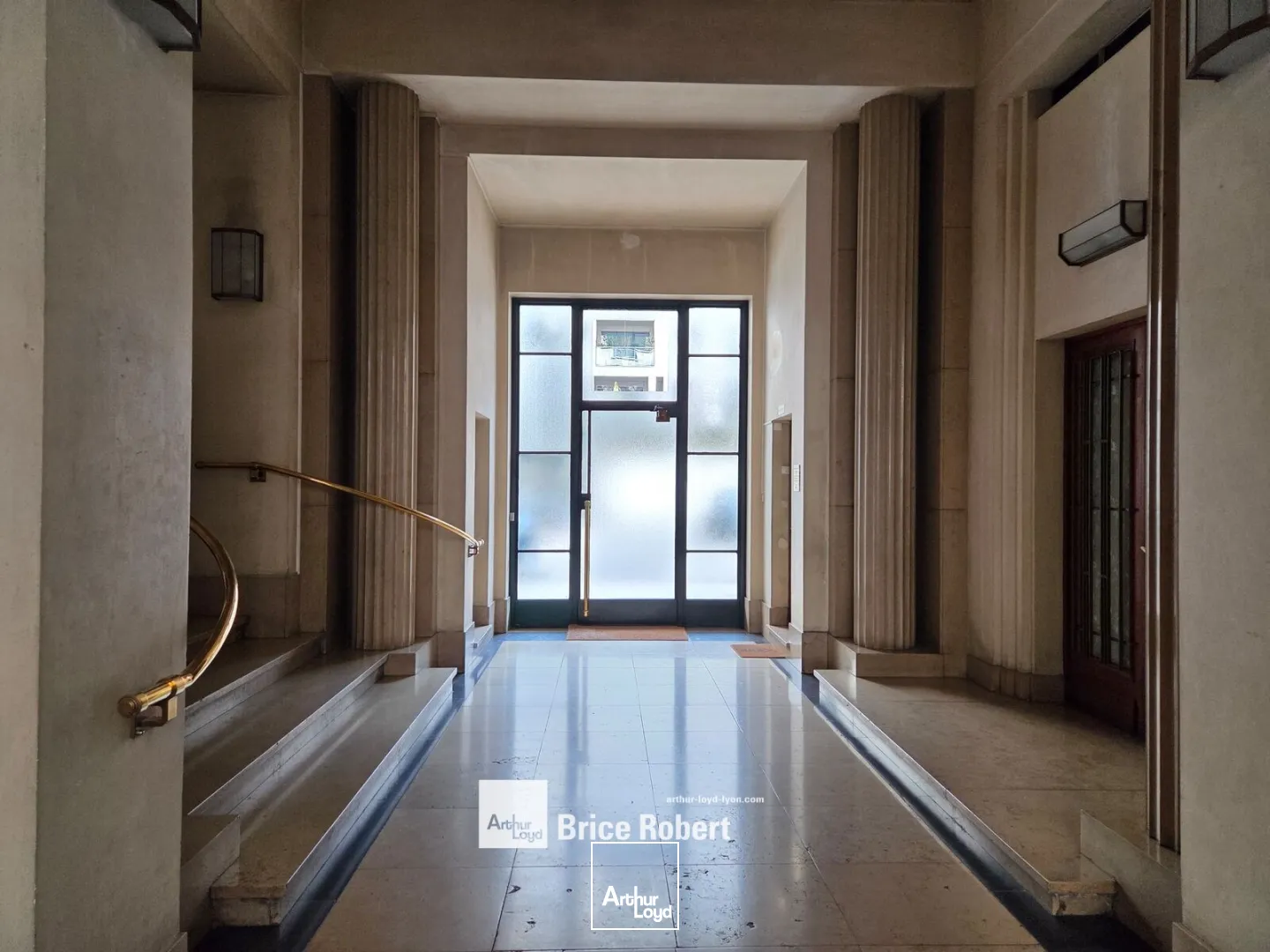 Bureaux - Vente - LYON - 69006 - 157.8-157.8 - 7896255