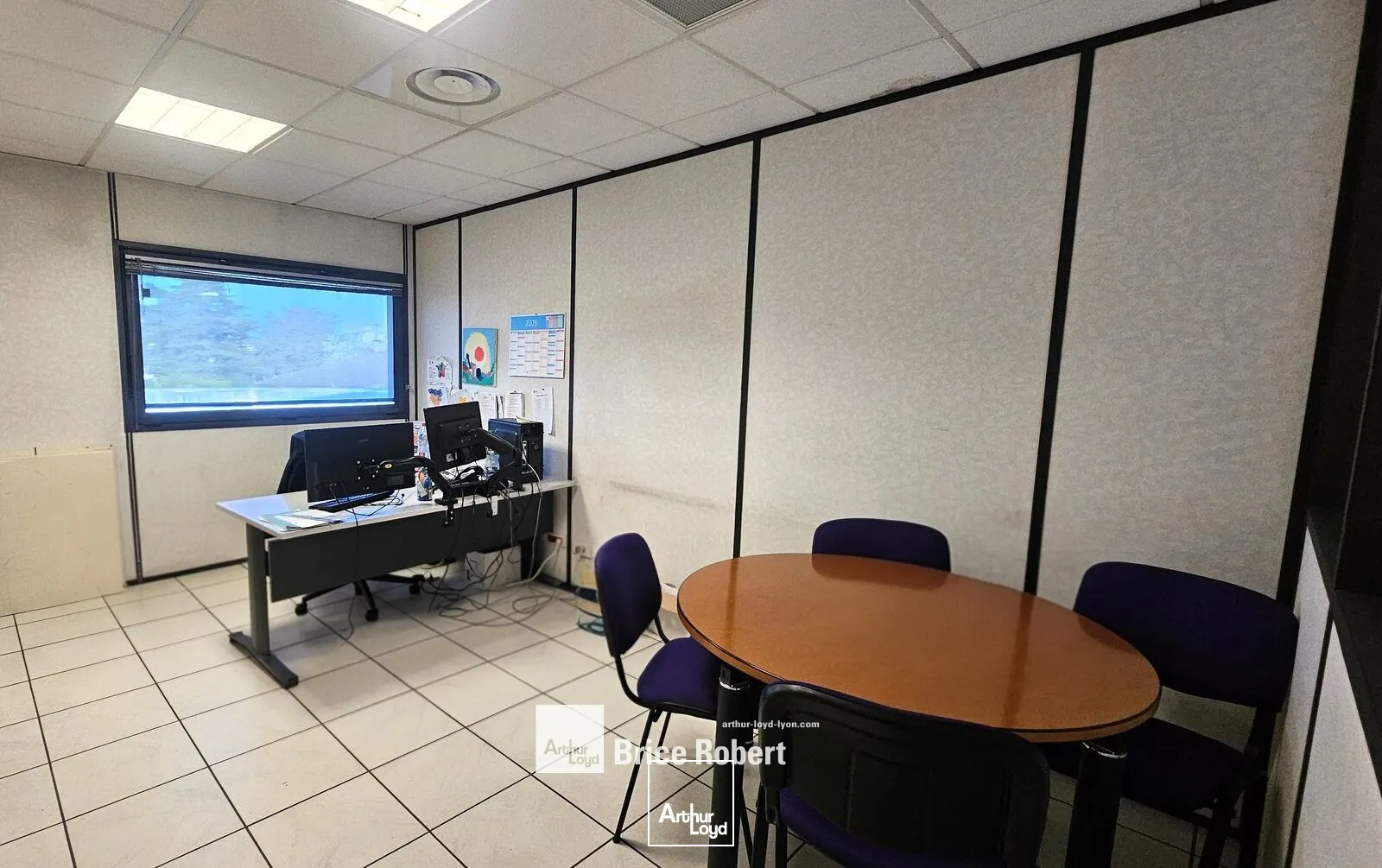 Bureaux - Location - VAULX EN VELIN - 69120 - 140-140 - 7896354