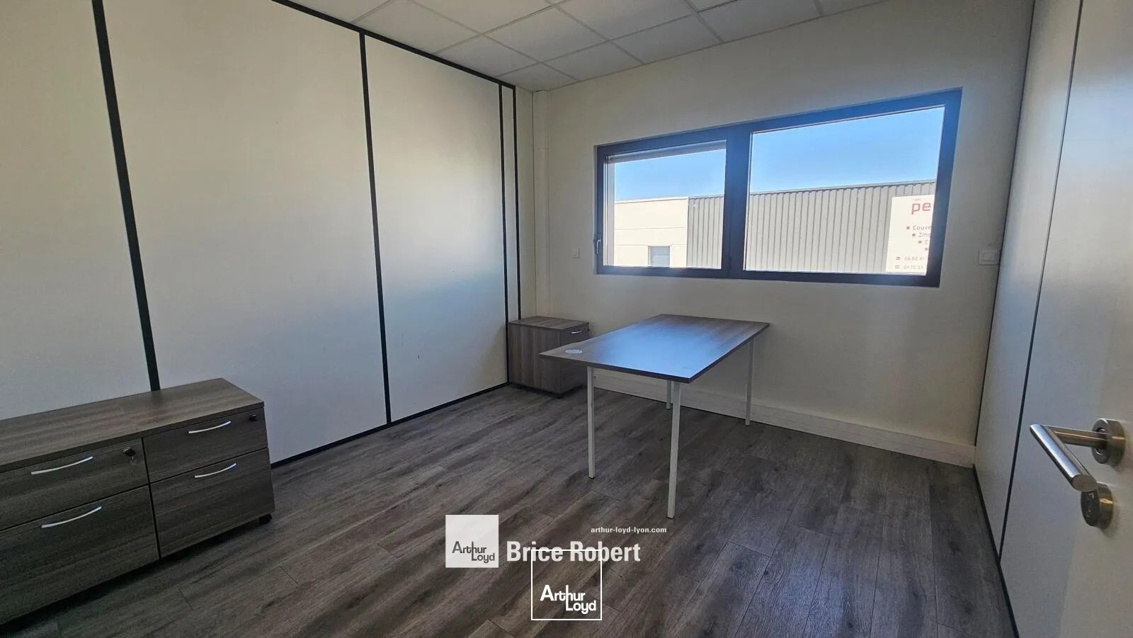 Bureaux - Location - SATHONAY CAMP - 69580 - 33-163 - 7896518