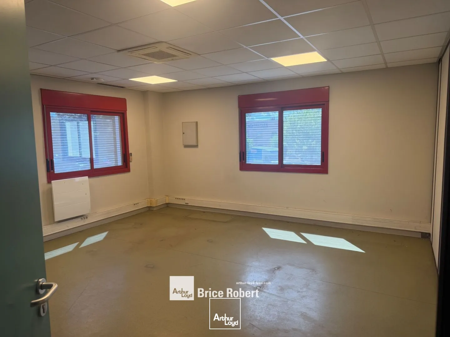 Locaux d'activité & Entrepôts - Location - VENISSIEUX - 69200 - 1475-1475 - 7896689