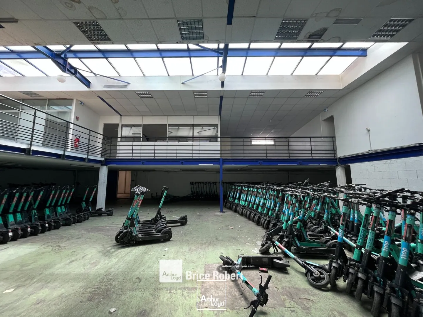 Locaux d'activité & Entrepôts - Location - SAINT FONS - 69190 - 307-307 - 7896708