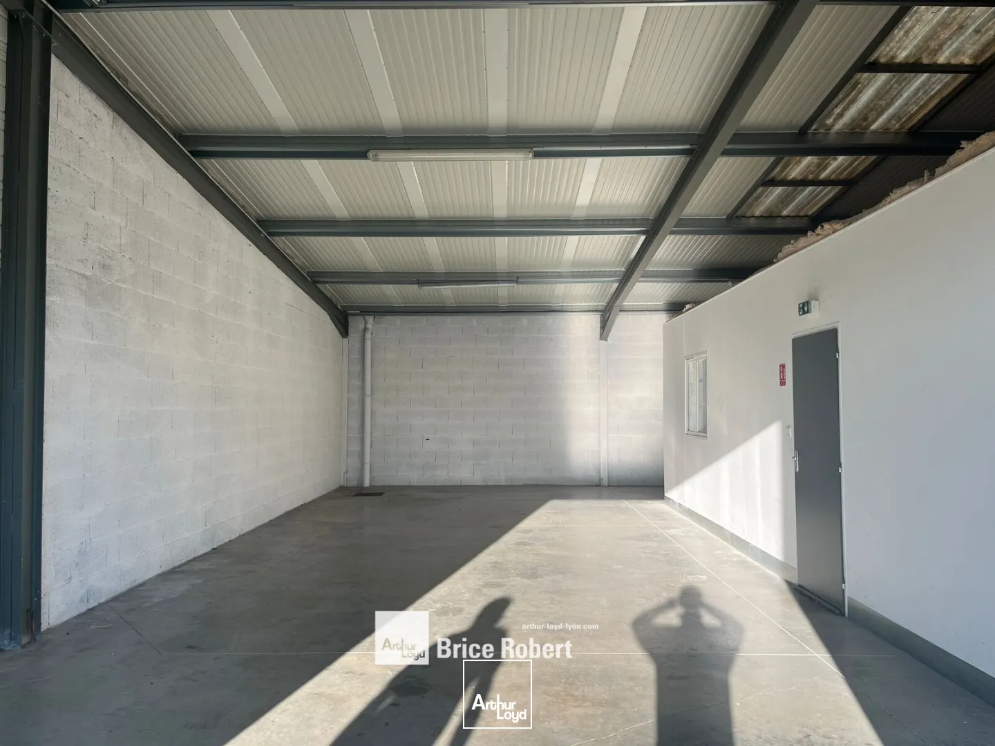 Locaux d'activité & Entrepôts - Location - JONAGE - 69330 - 150-150 - 7896717