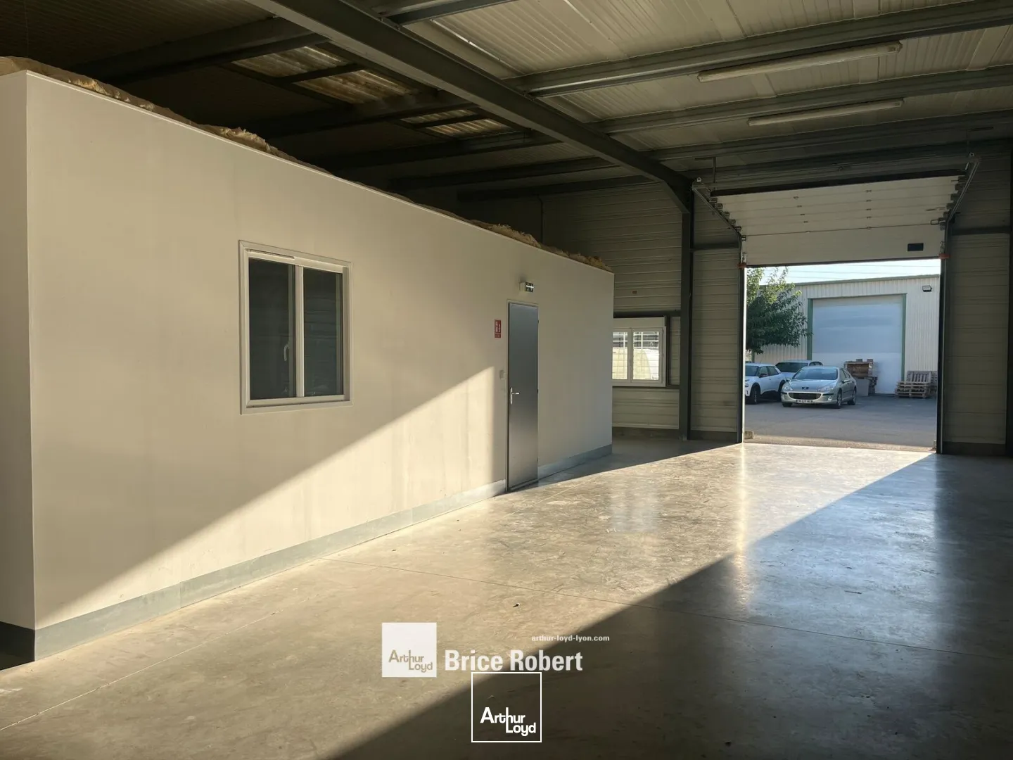 Locaux d'activité & Entrepôts - Location - JONAGE - 69330 - 150-150 - 7896716