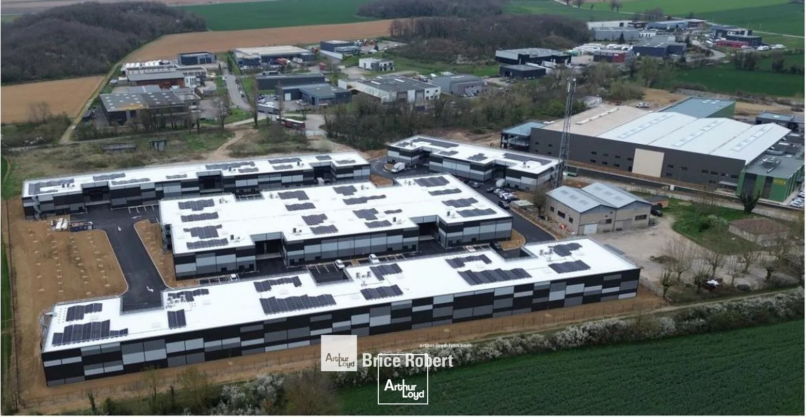 Locaux d'activité & Entrepôts - Location - JANNEYRIAS - 38280 - 512.5-10190.5 - 7896780