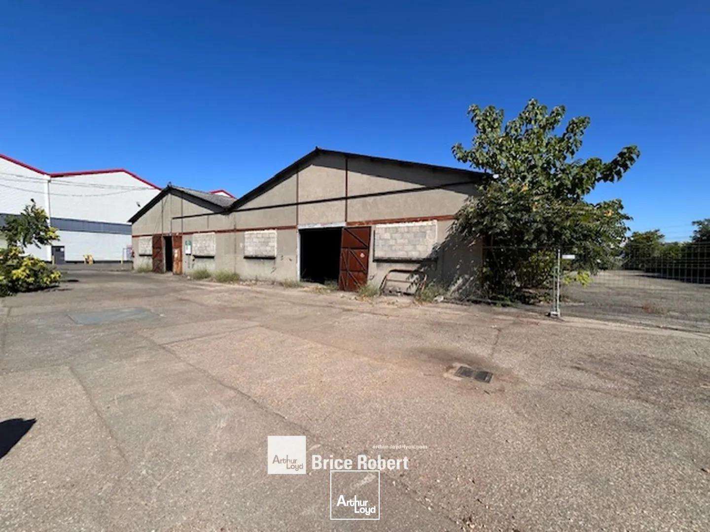 Local commercial 1314 m² · à Venissieux · 1 314 m² · 1 340 000 €