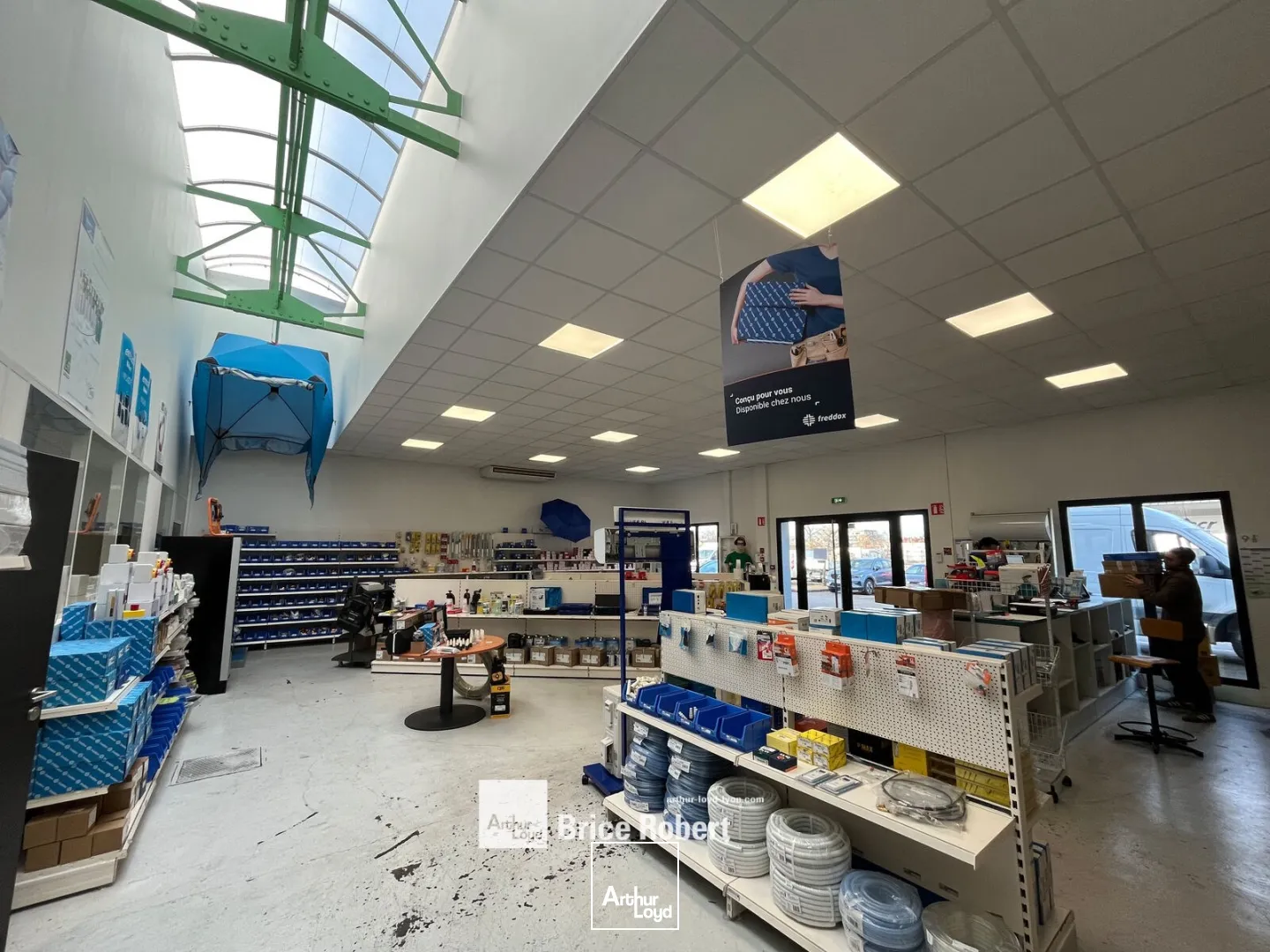 Locaux d'activité & Entrepôts - Location - VAULX EN VELIN - 69120 - 629-2909 - 7896832