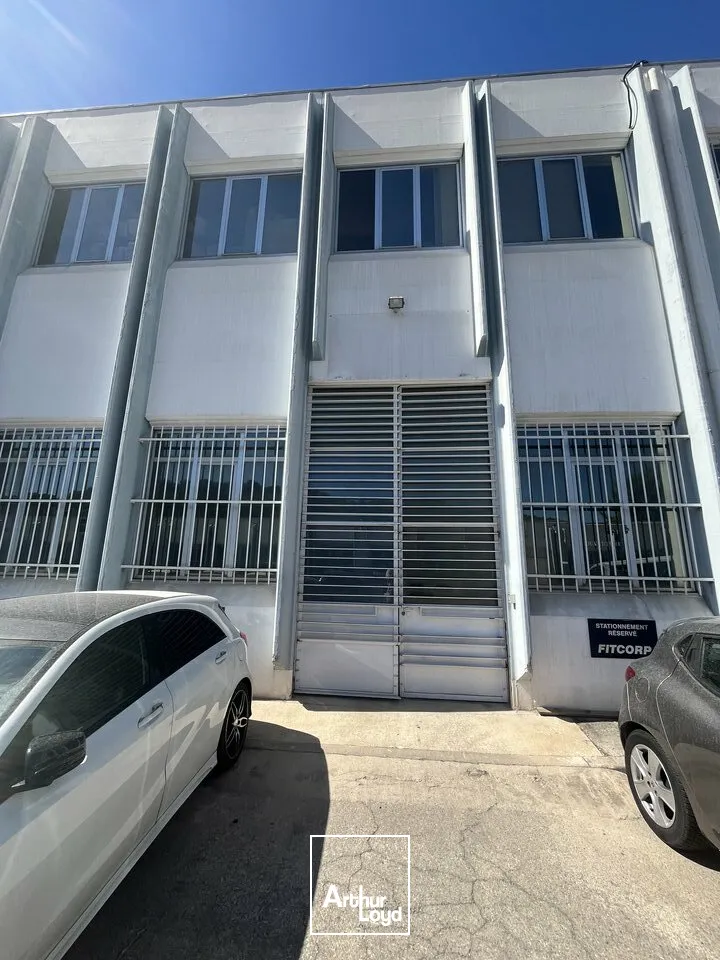 Locaux d'activité & Entrepôts - Location - VALLAURIS - 06220 - 240-240 - 7897007