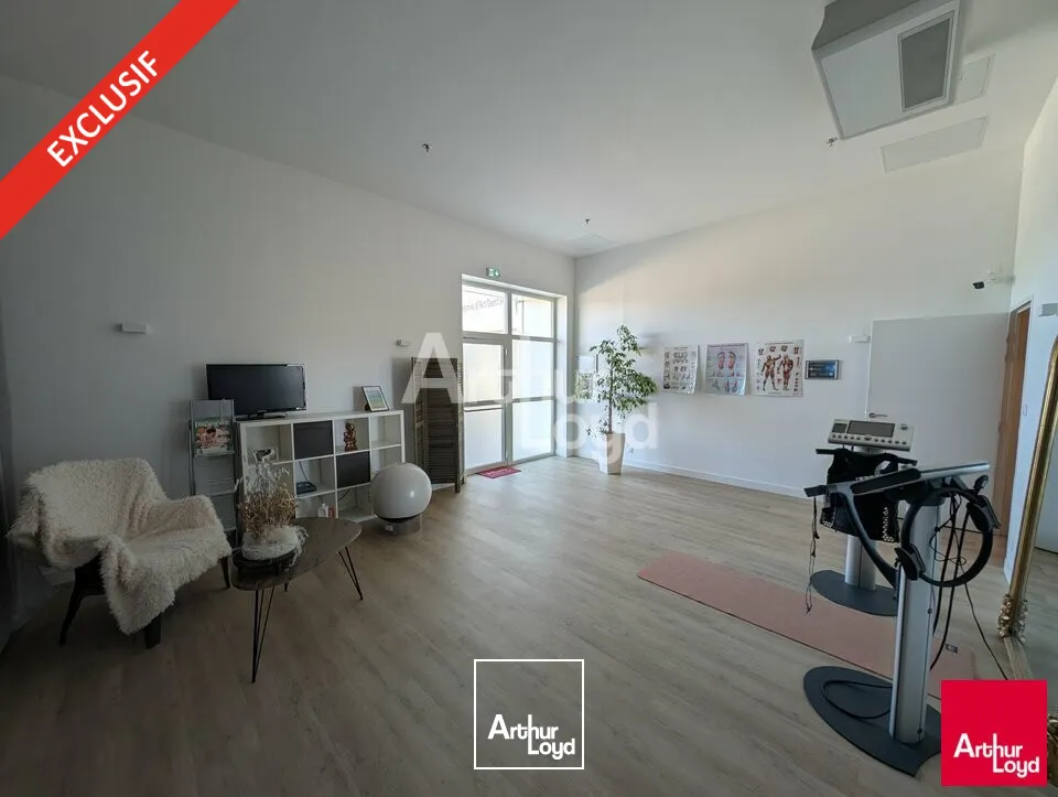 Locaux commerciaux - Vente - SAINT-GRÉGOIRE - 35760 - 255-255 - 7897040