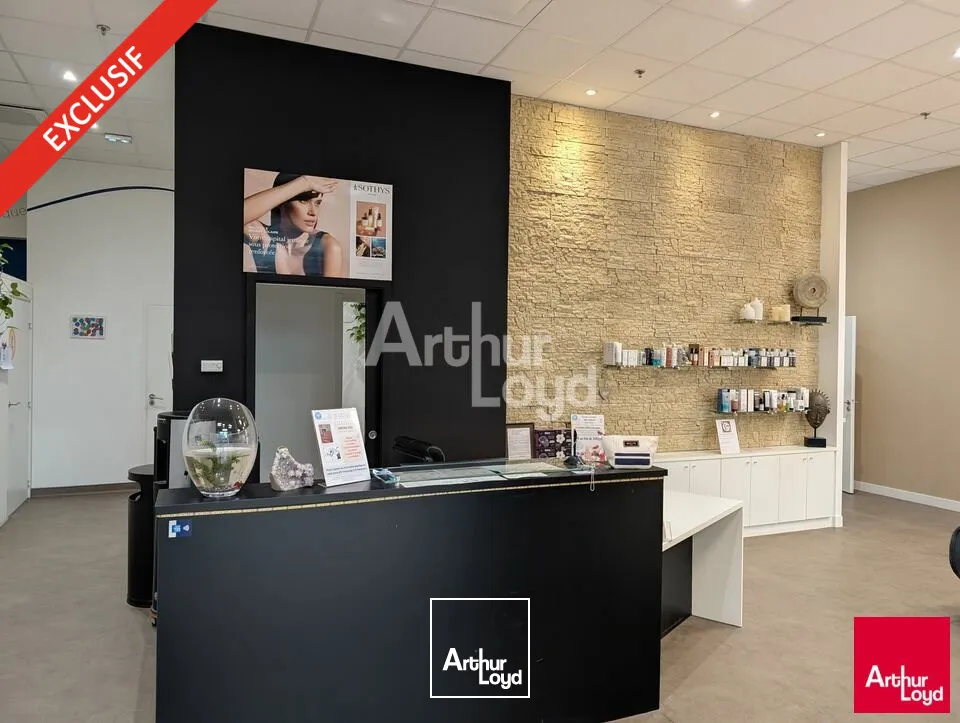 Locaux commerciaux - Vente - SAINT-GRÉGOIRE - 35760 - 255-255 - 7897039