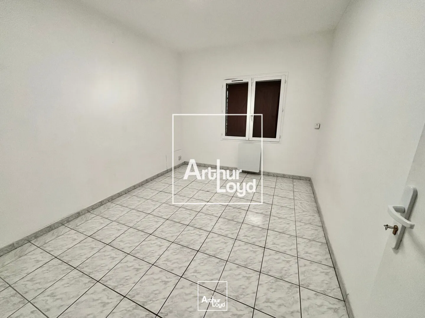 Locaux d'activité & Entrepôts - Location - TEYRAN - 34820 - 785-785 - 7897126