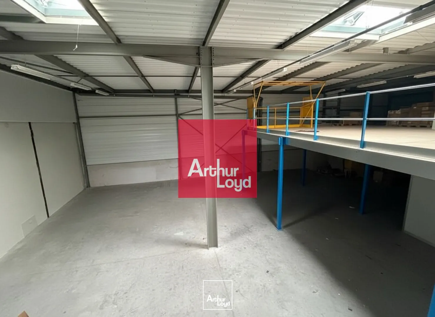 Locaux d'activité & Entrepôts - Location - FONTAINE - 38600 - 545-545 - 7897271