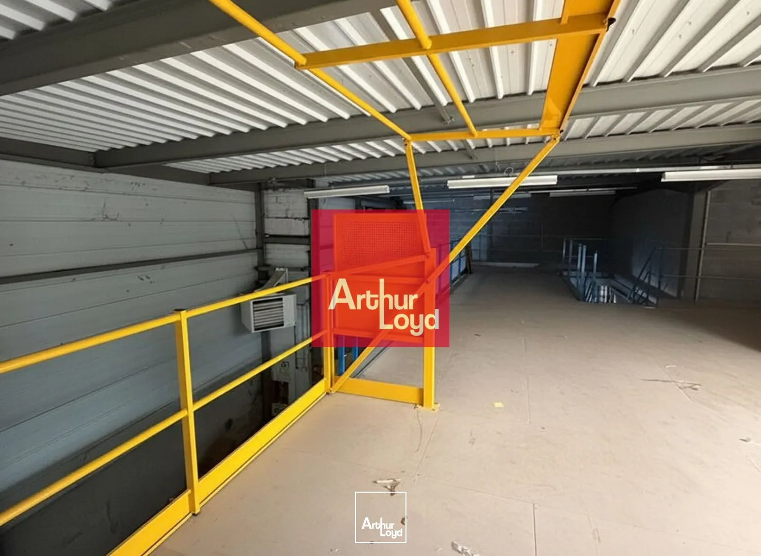 Locaux d'activité & Entrepôts - Location - FONTAINE - 38600 - 545-545 - 7897282