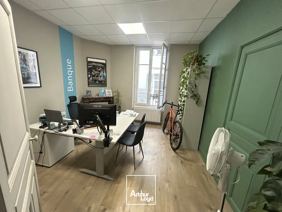 Bureaux - Location - VICHY - 03200 - 86-86 - 7897632