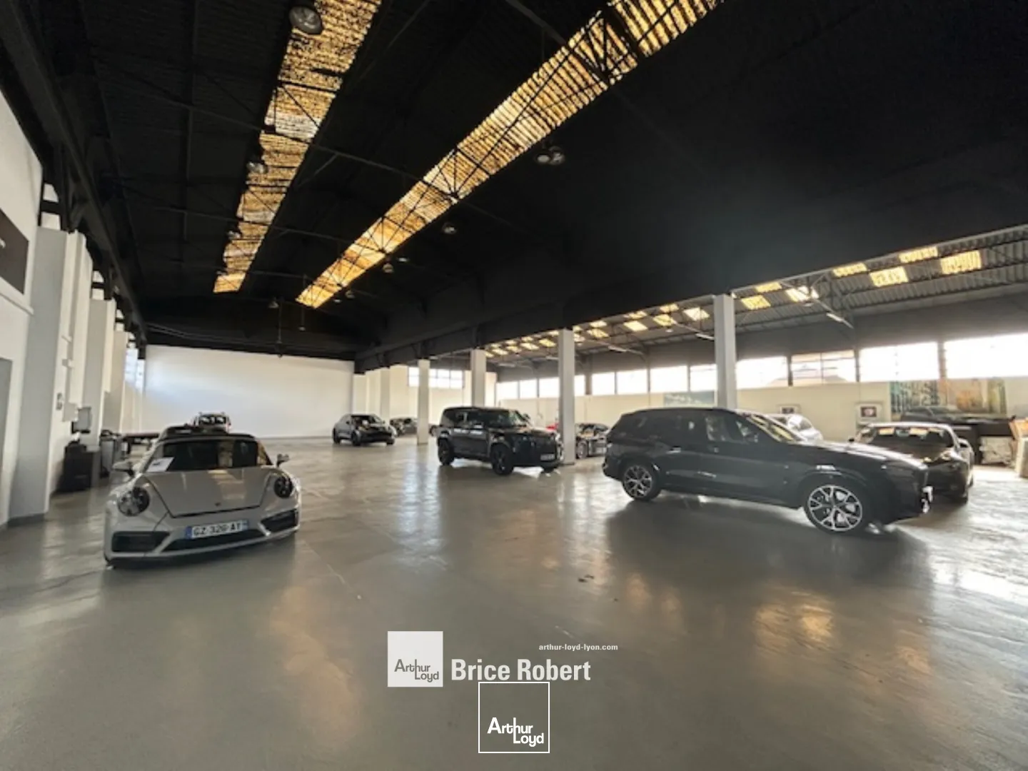 Locaux d'activité & Entrepôts - Location - DECINES CHARPIEU - 69150 - 1000-1000 - 7897722
