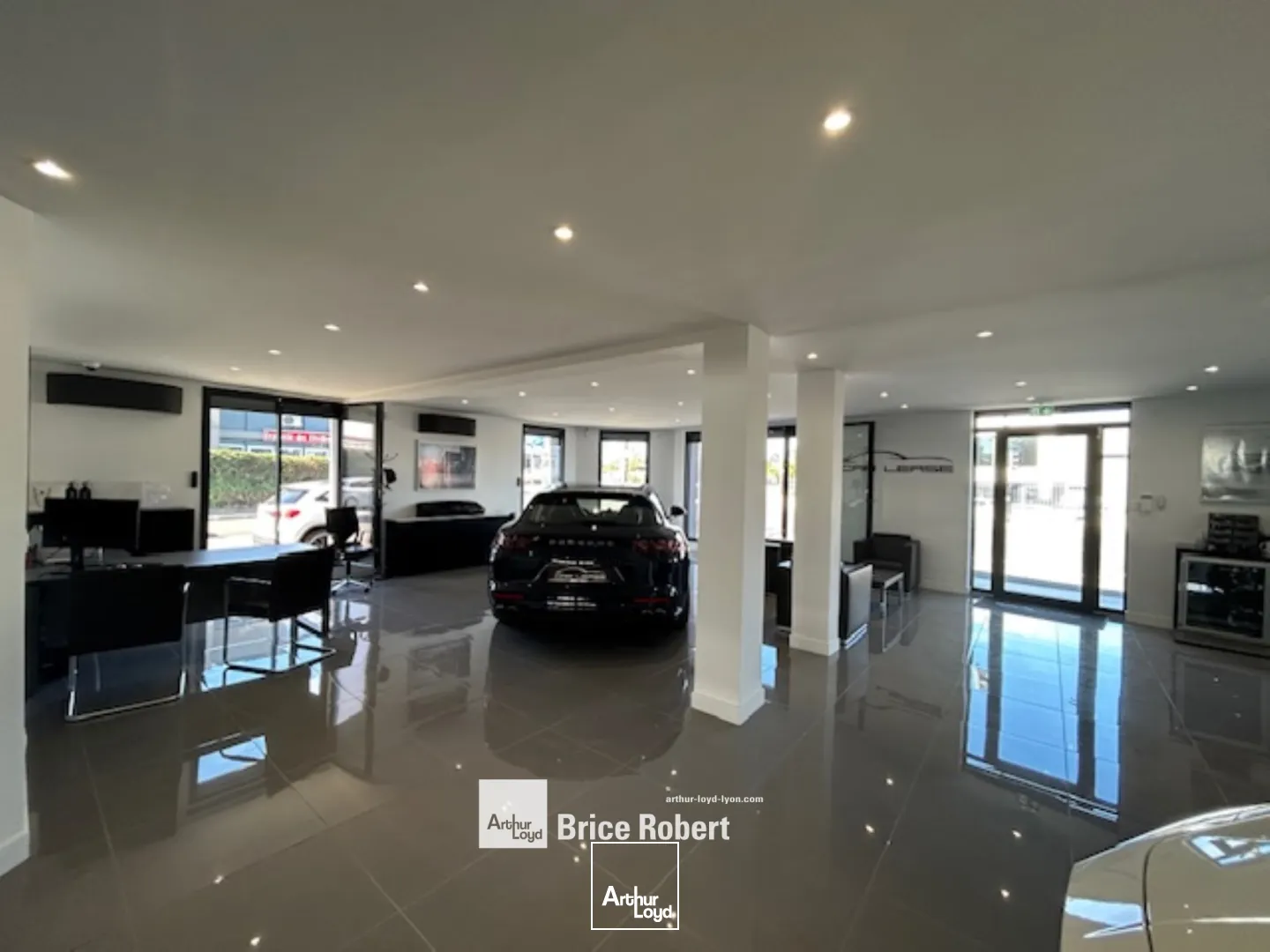 Locaux d'activité & Entrepôts - Location - DECINES CHARPIEU - 69150 - 1000-1000 - 7897724