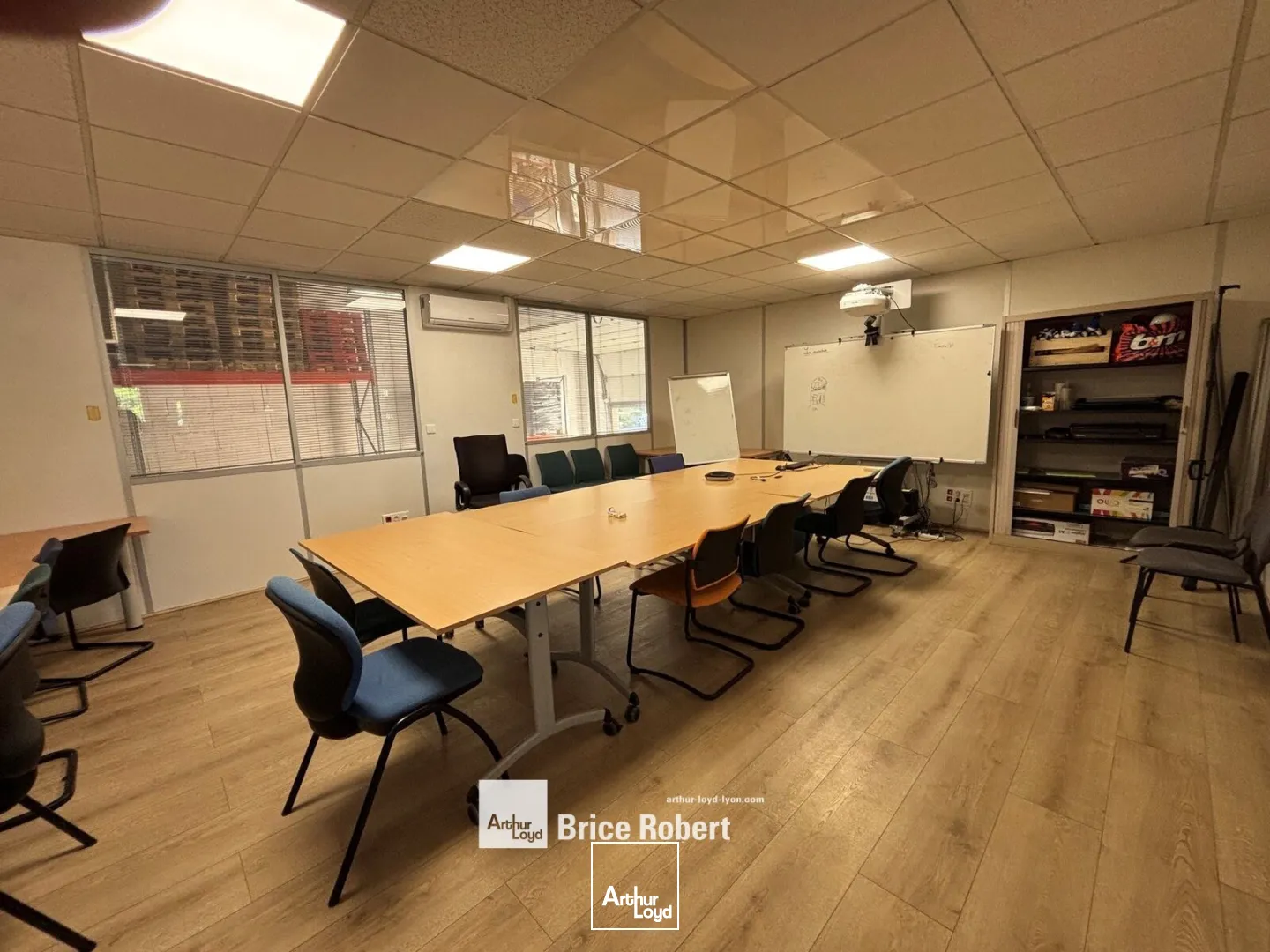 Locaux d'activité & Entrepôts - Location - VENISSIEUX - 69200 - 595-595 - 7897736