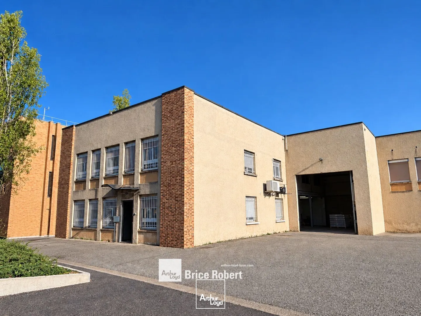 Locaux d'activité & Entrepôts - Location - VENISSIEUX - 69200 - 595-595 - 7897735