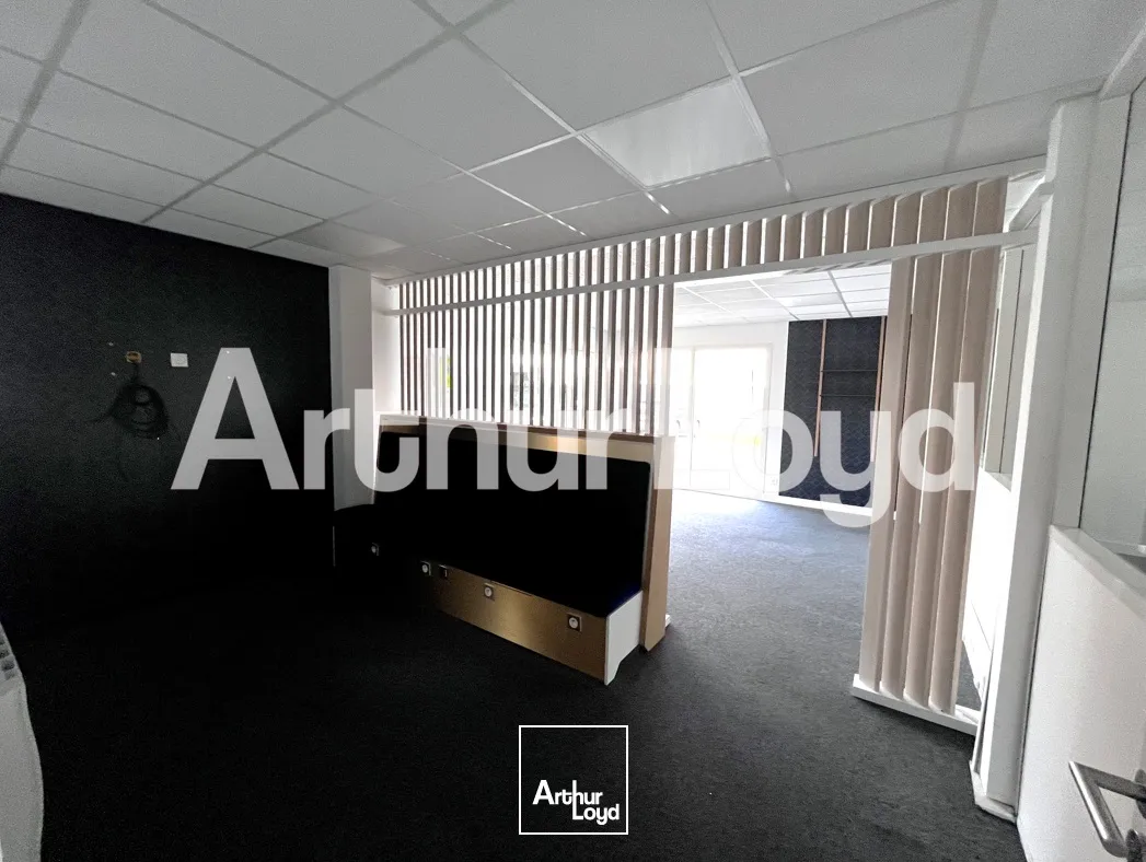 Bureaux - Location - MONDEVILLE - 14120 - 405.57-405.57 - 7897806
