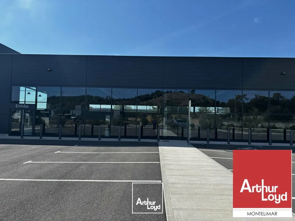 Locaux commerciaux - Location - SAINT PAUL TROIS CHATEAUX - 26130 - 250-250 - 7897852