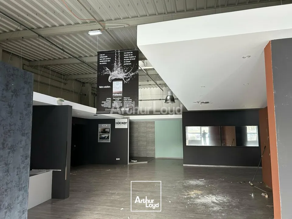 Locaux commerciaux - Location - MORSCHWILLER LE BAS - 68790 - 522-522 - 7897875