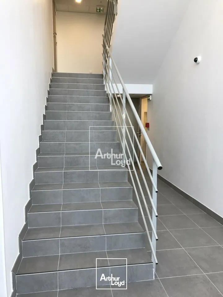 Locaux d'activité & Entrepôts - Location - BRETIGNY SUR ORGE - 91220 - 450-450 - 7897950