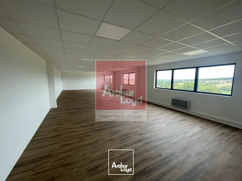 Locaux d'activité & Entrepôts - Location - AUXERRE - 89000 - 288-4326 - 7898023