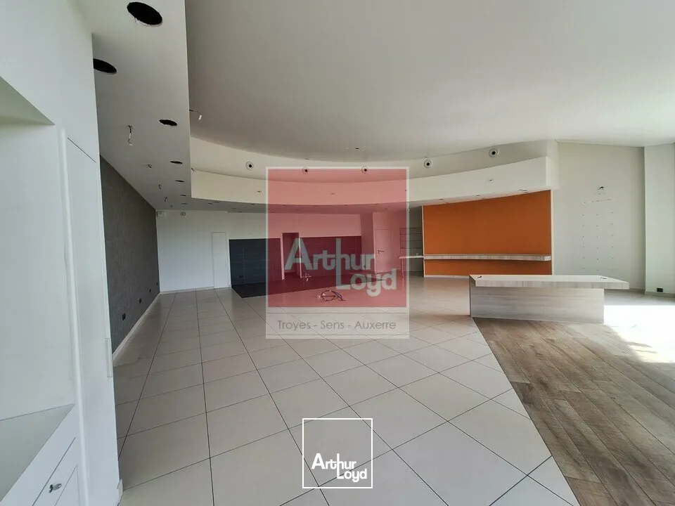 Locaux commerciaux - Location - SENS - 89100 - 199-199 - 7898040