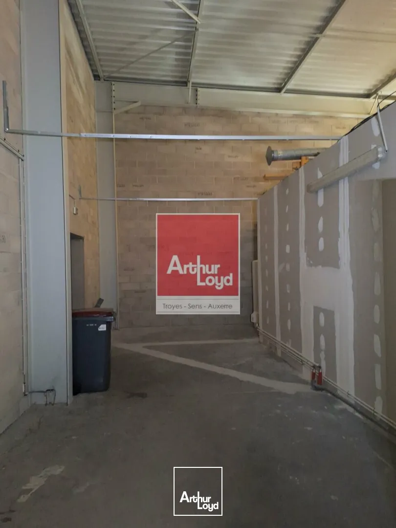 Locaux commerciaux - Location - SENS - 89100 - 199-199 - 7898046