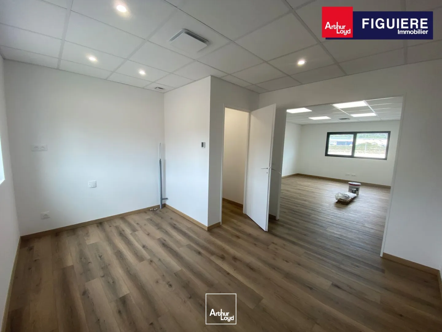 Bureaux - Location - LAMANON - 13113 - 38-38 - 7898106
