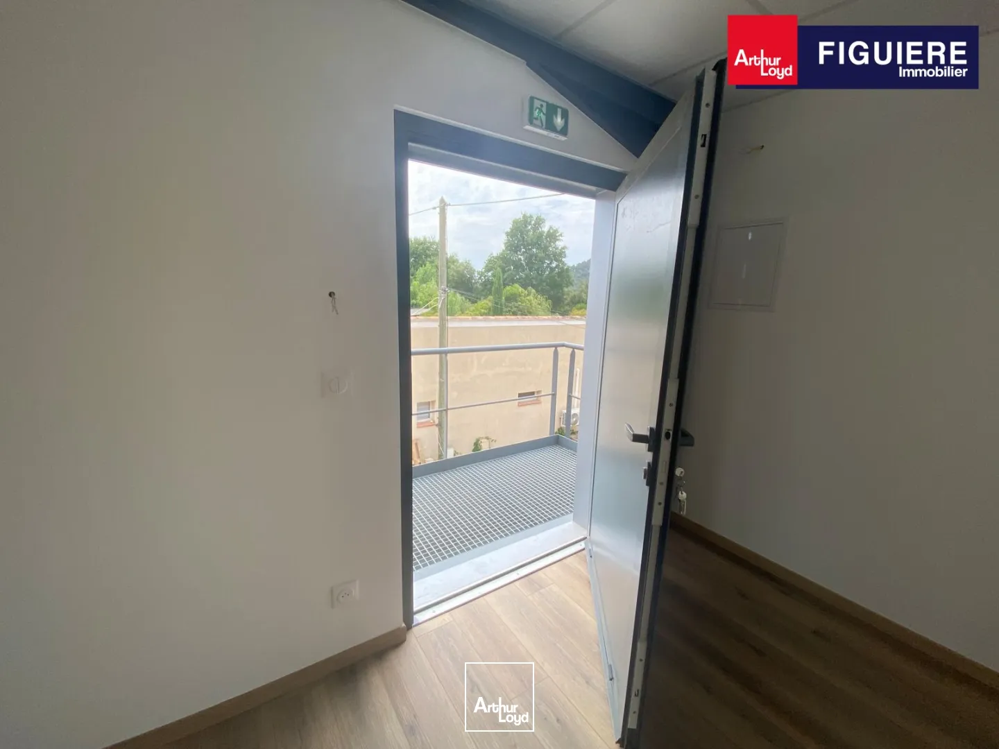 Bureaux - Location - LAMANON - 13113 - 38-38 - 7898111