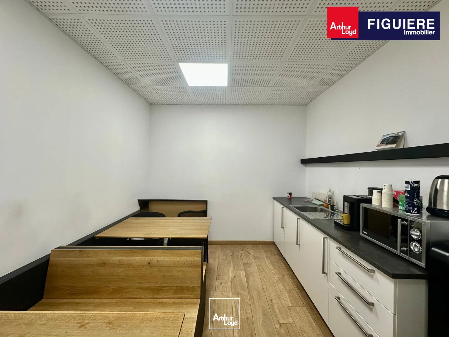 Locaux d'activité & Entrepôts - Location - AIX EN PROVENCE - 13290 - 306-306 - 7898119