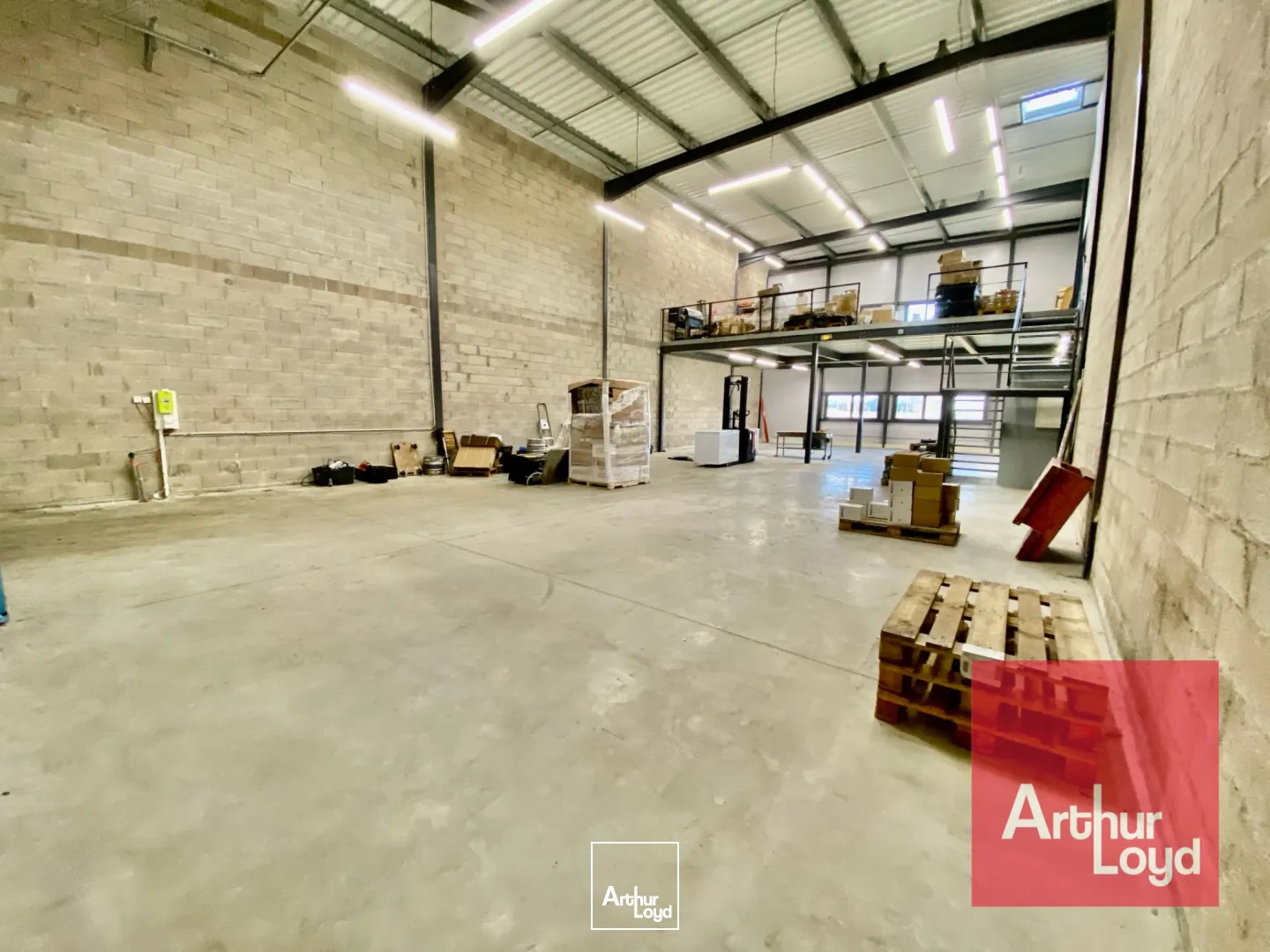 Locaux d'activité & Entrepôts - Location - VALERGUES - 34130 - 437-437 - 7898148