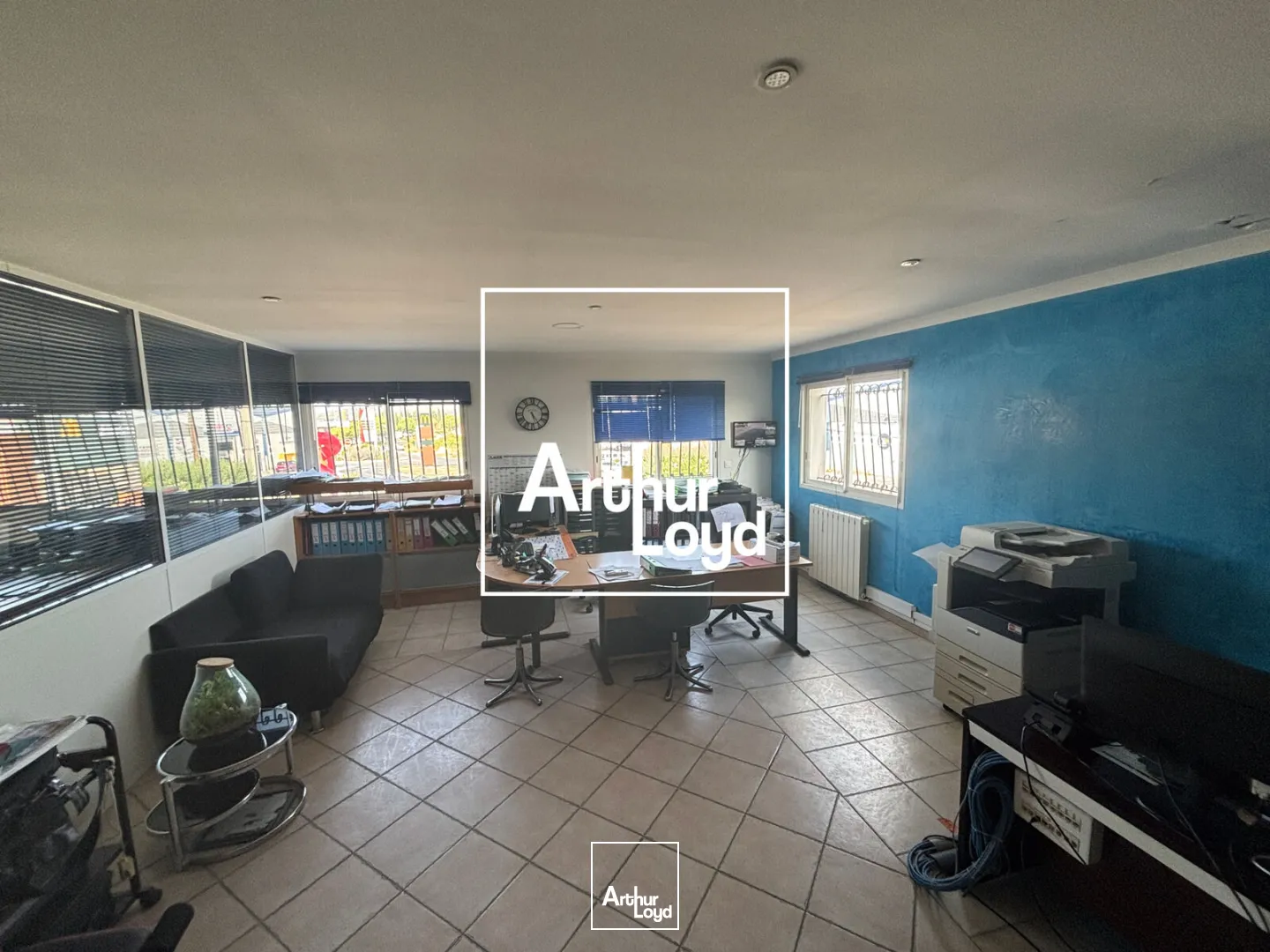 Locaux d'activité & Entrepôts - Vente - SAINT GENIES DE MALGOIRES - 30190 - 455-455 - 7898218