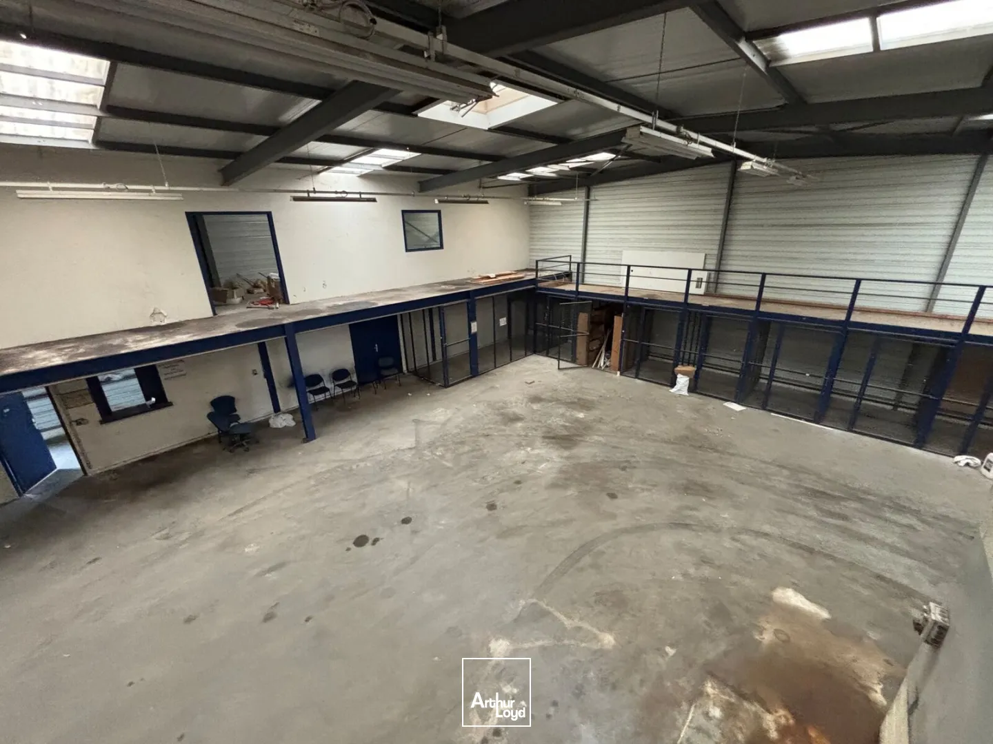 Locaux d'activité & Entrepôts - Location - LA VAUPALIERE - 76150 - 600-600 - 7898327