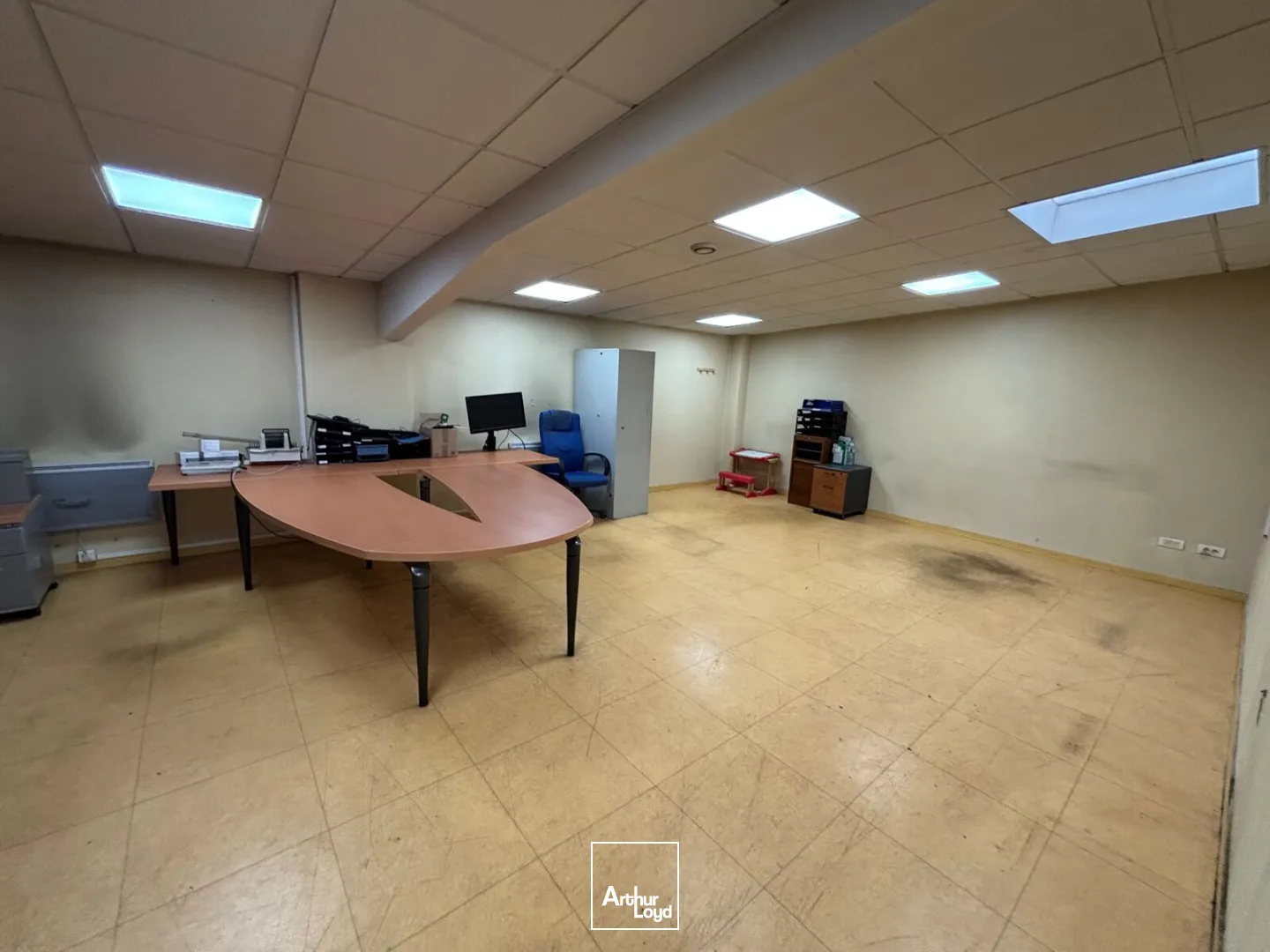 Locaux d'activité & Entrepôts - Location - LA VAUPALIERE - 76150 - 600-600 - 7898328