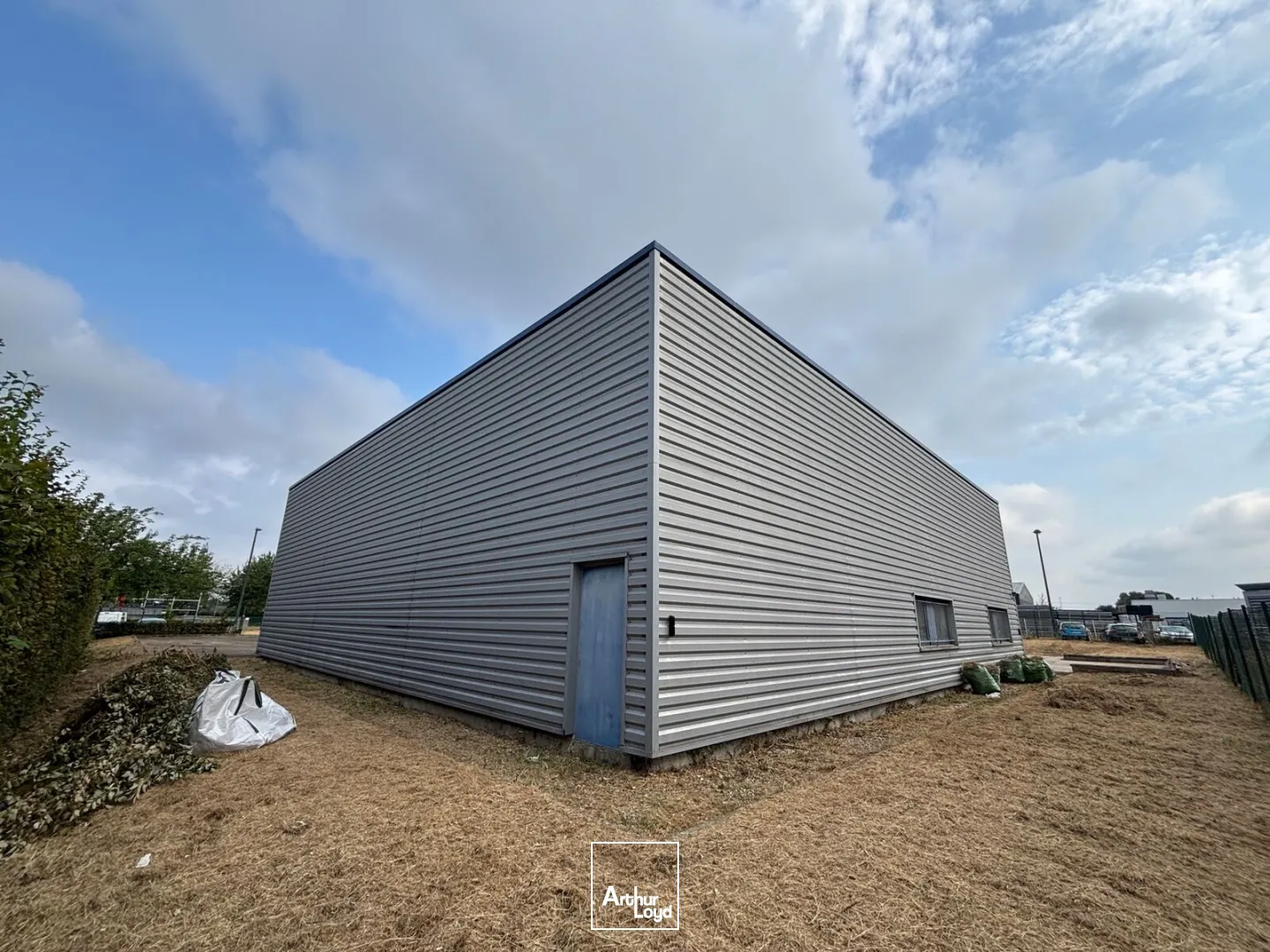 Locaux d'activité & Entrepôts - Location - LA VAUPALIERE - 76150 - 600-600 - 7898330