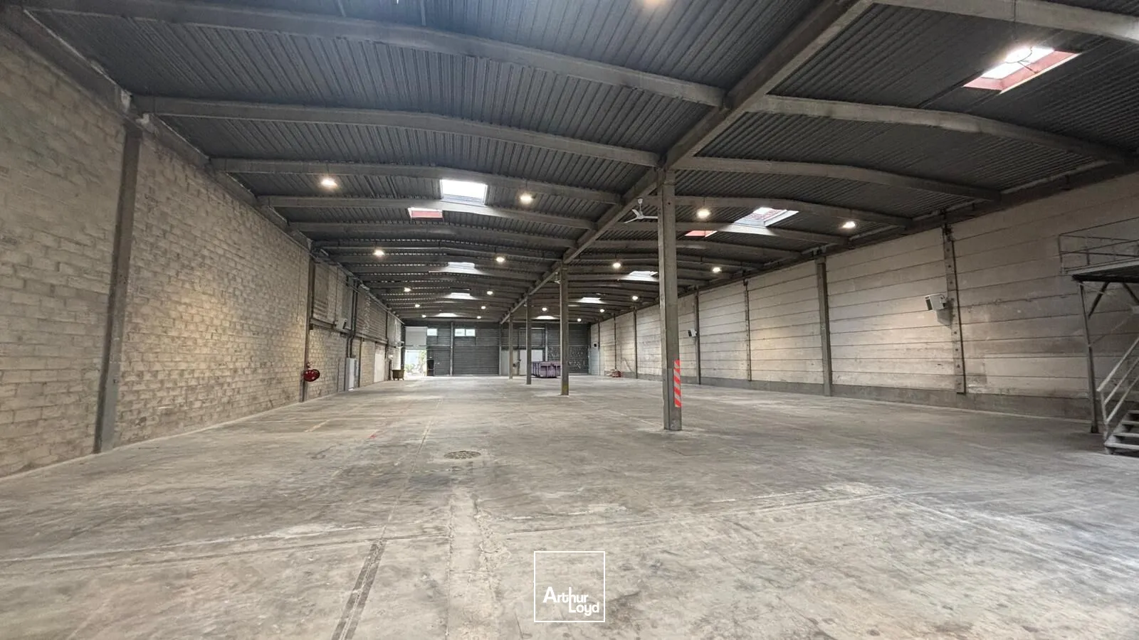 Locaux d'activité & Entrepôts - Location - VILLENEUVE LA GARENNE - 92390 - 1807-1807 - 7898494