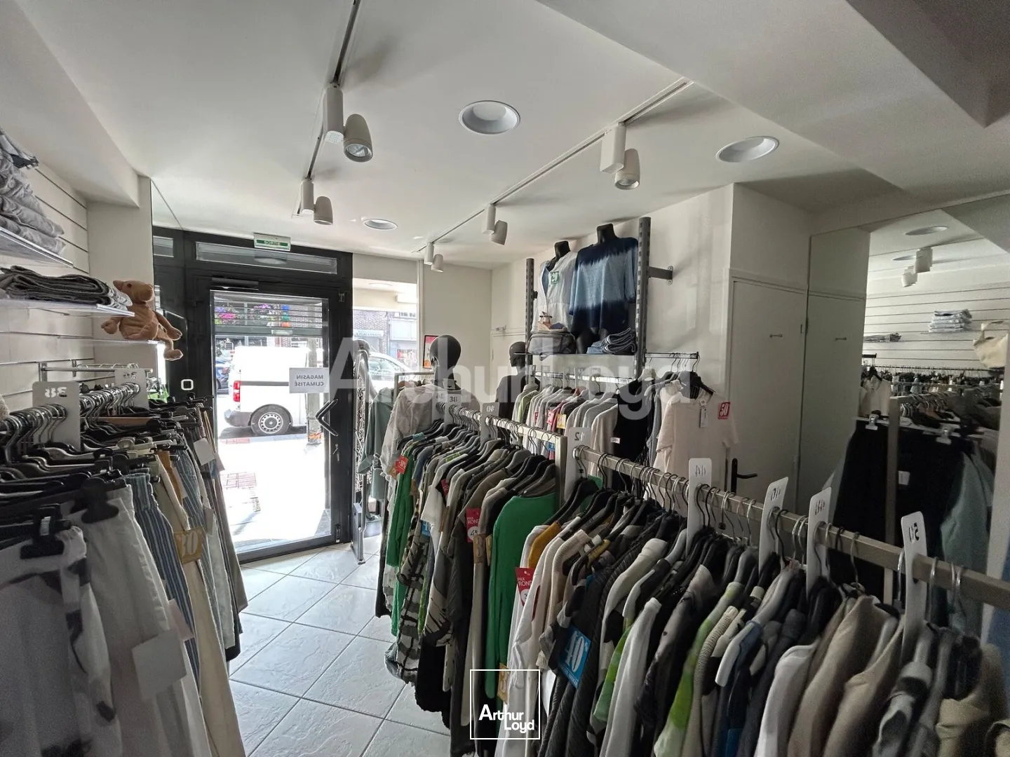 Locaux commerciaux - Location - CROIX - 59170 - 45-45 - 7898538
