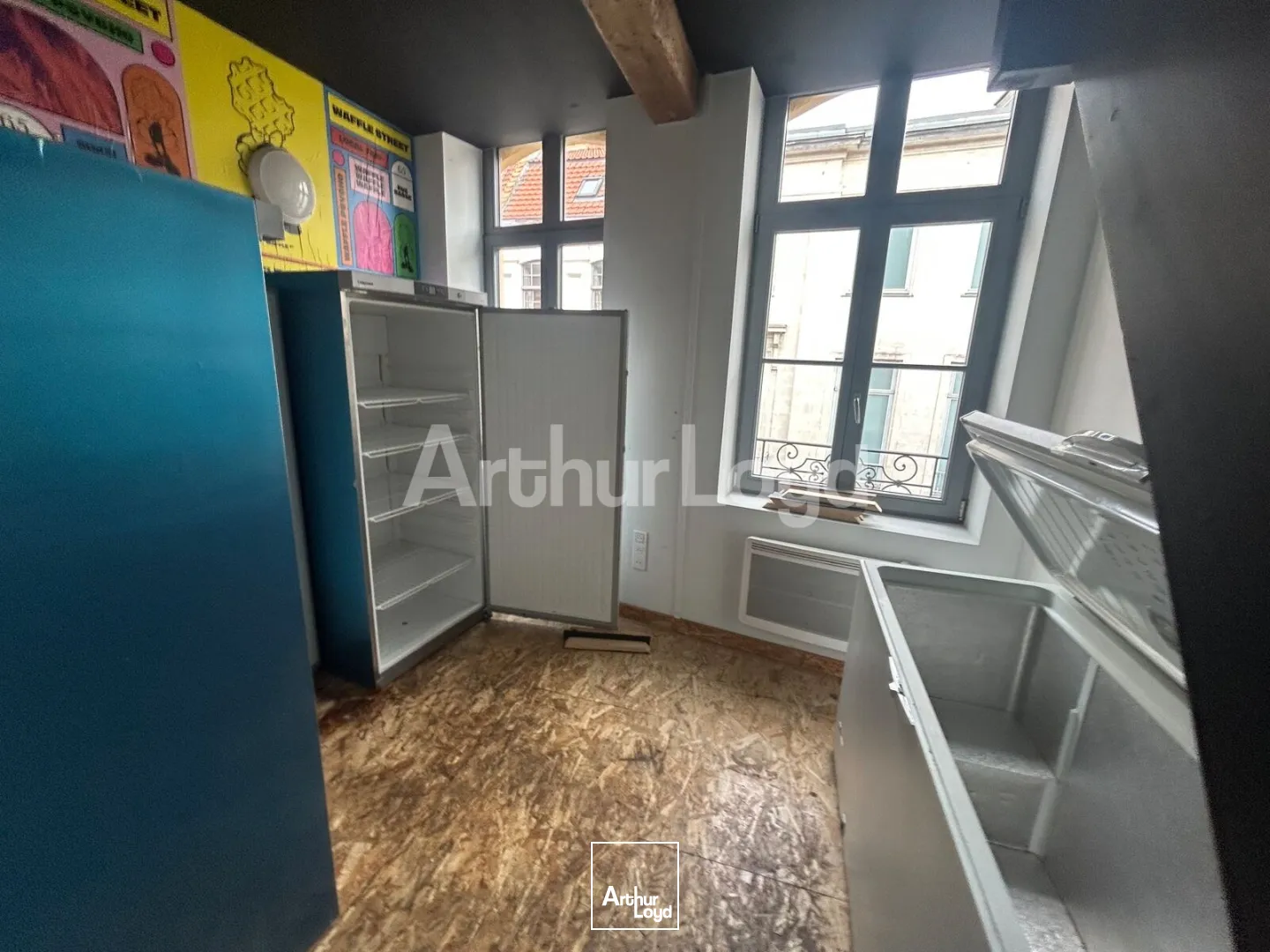 Locaux commerciaux - Location - LILLE - 59000 - 98-98 - 7898571
