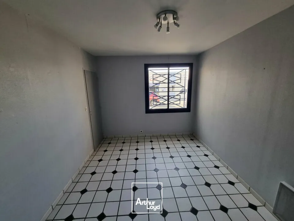 Locaux commerciaux - Vente - NIORT - 79000 - 281-281 - 7898986