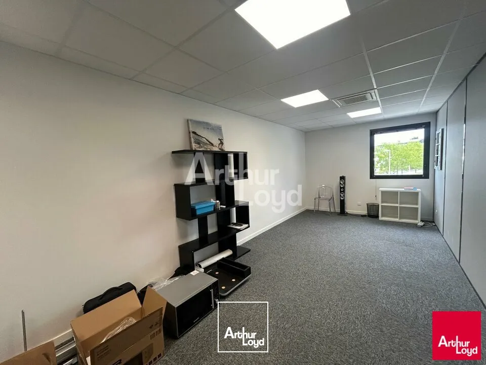 Bureaux - Location - BLOIS - 41000 - 82.7-82.7 - 7898999