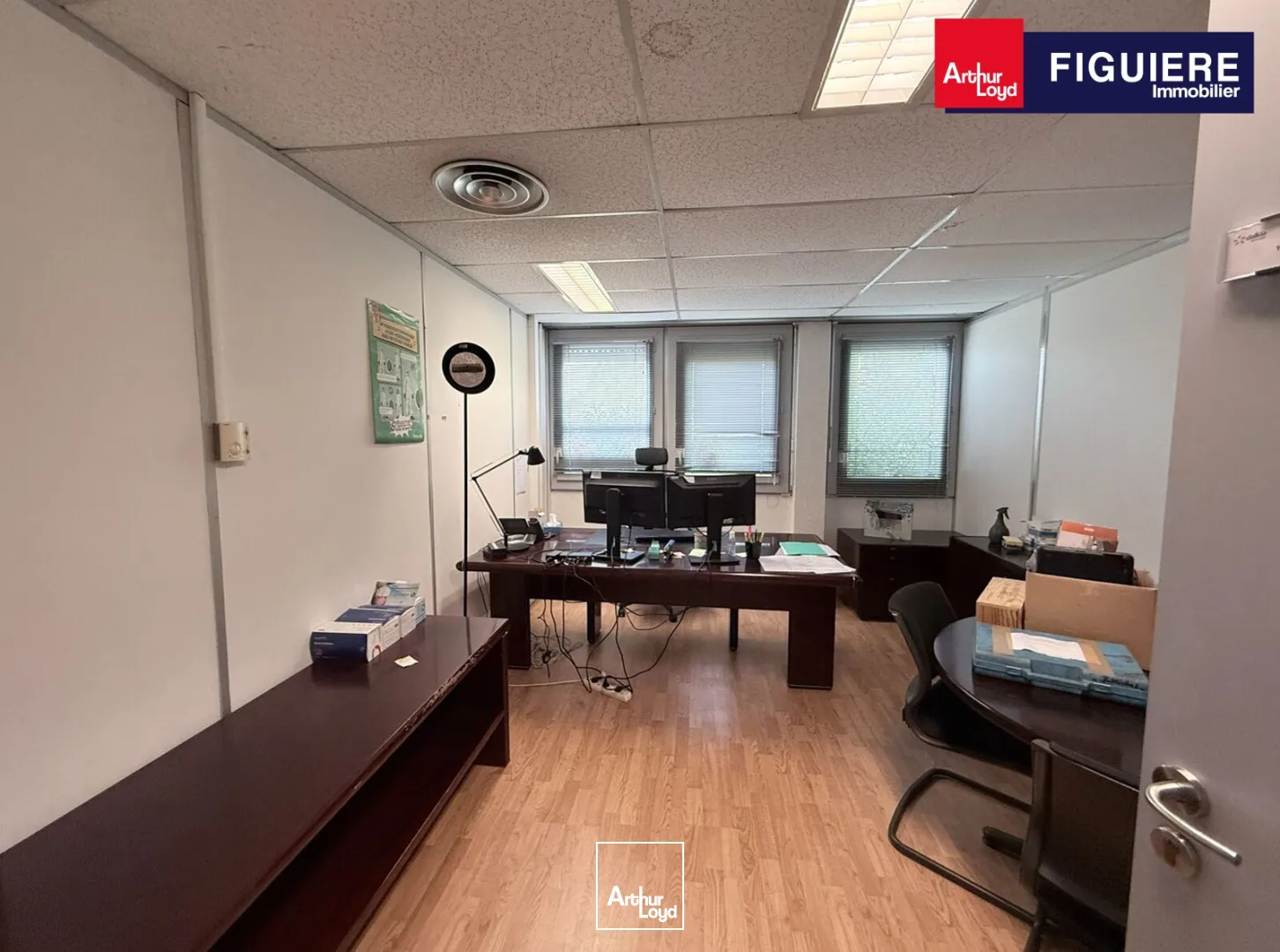 Bureaux - Location - VITROLLES - 13127 - 937-937 - 7899058