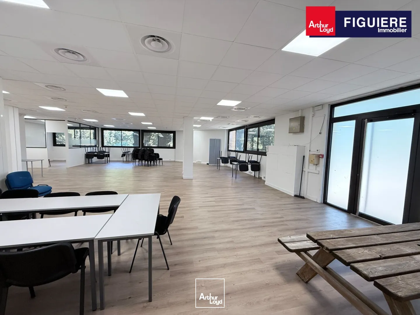 Bureaux - Location - VITROLLES - 13127 - 1100-1100 - 7899065