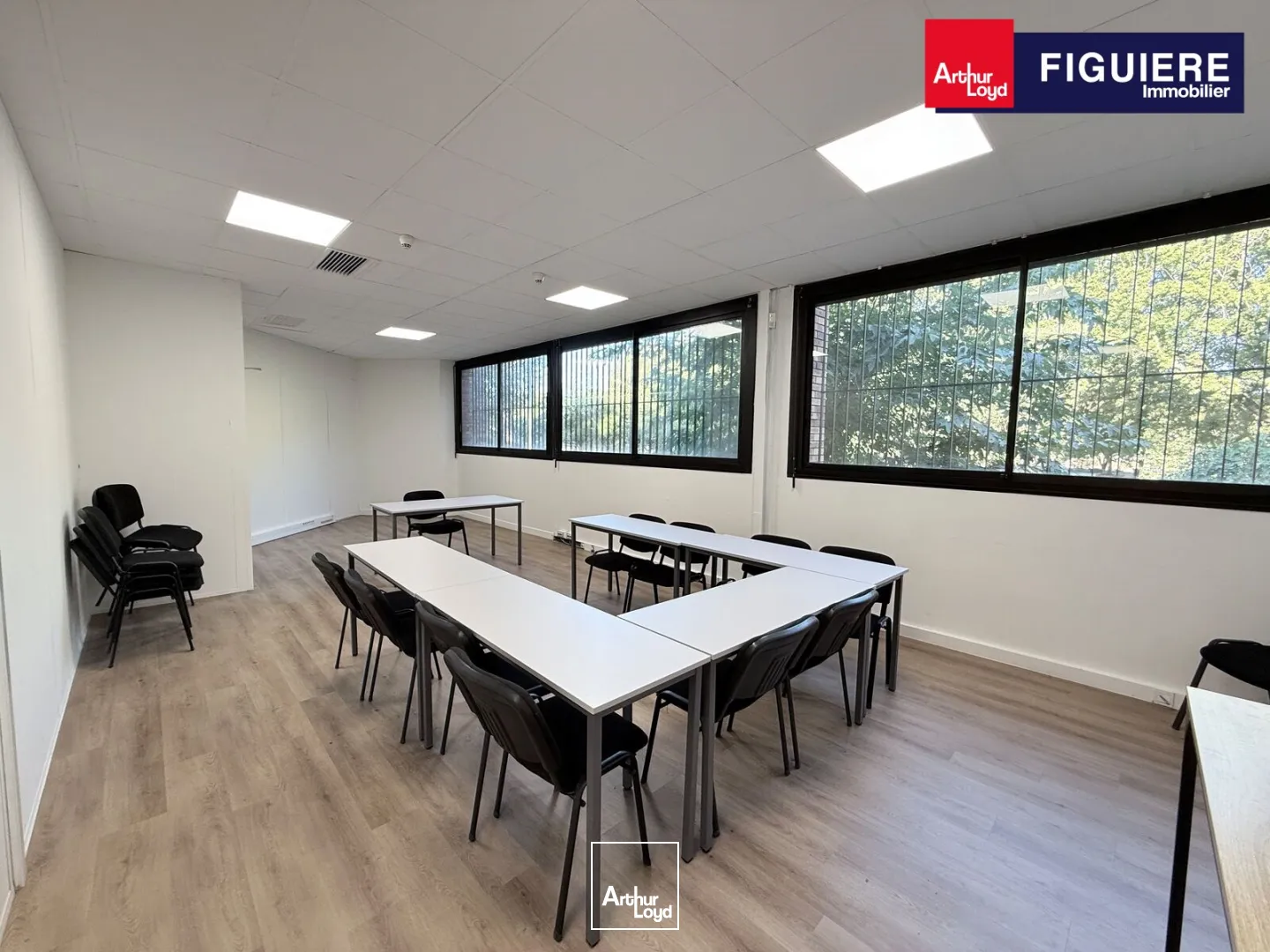 Bureaux - Location - VITROLLES - 13127 - 1100-1100 - 7899066