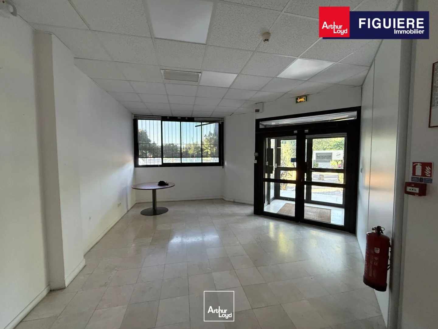 Bureaux - Location - VITROLLES - 13127 - 1100-1100 - 7899064