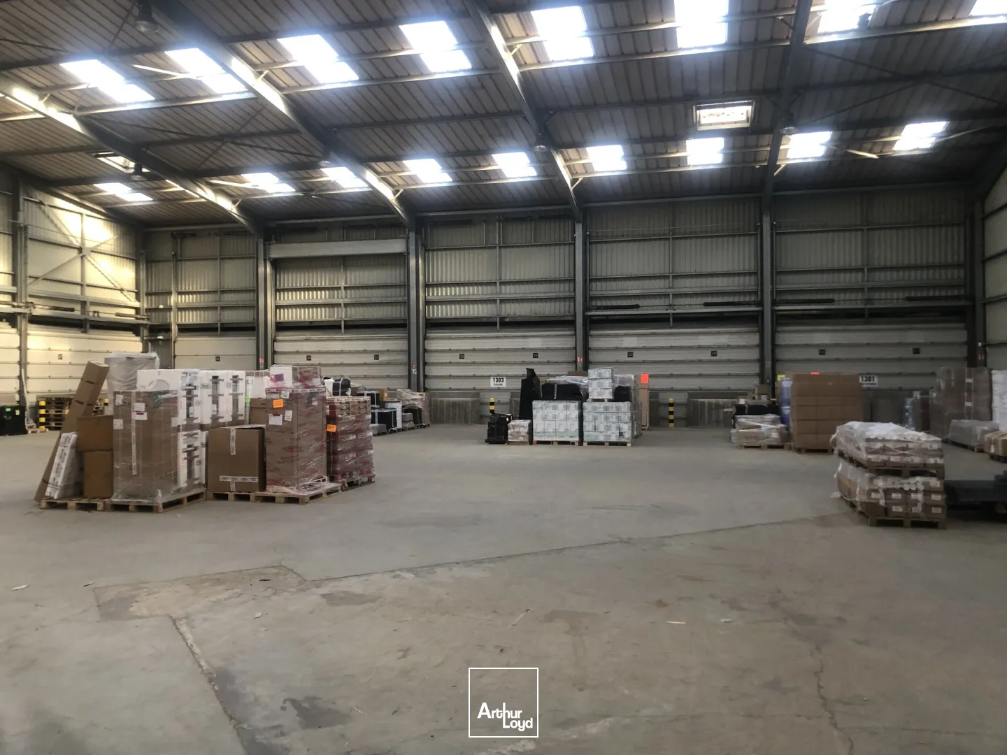 Locaux d'activité & Entrepôts - Location - CHATEAULIN - 29150 - 1035-1035 - 7899141
