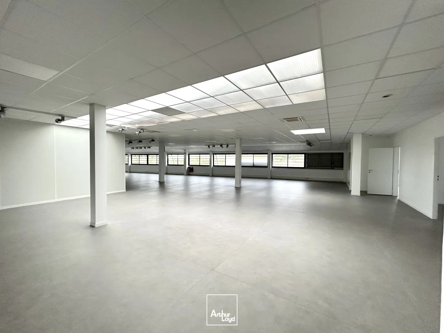 Bureaux - Location - MERIGNAC - 33700 - 450-900 - 7899181