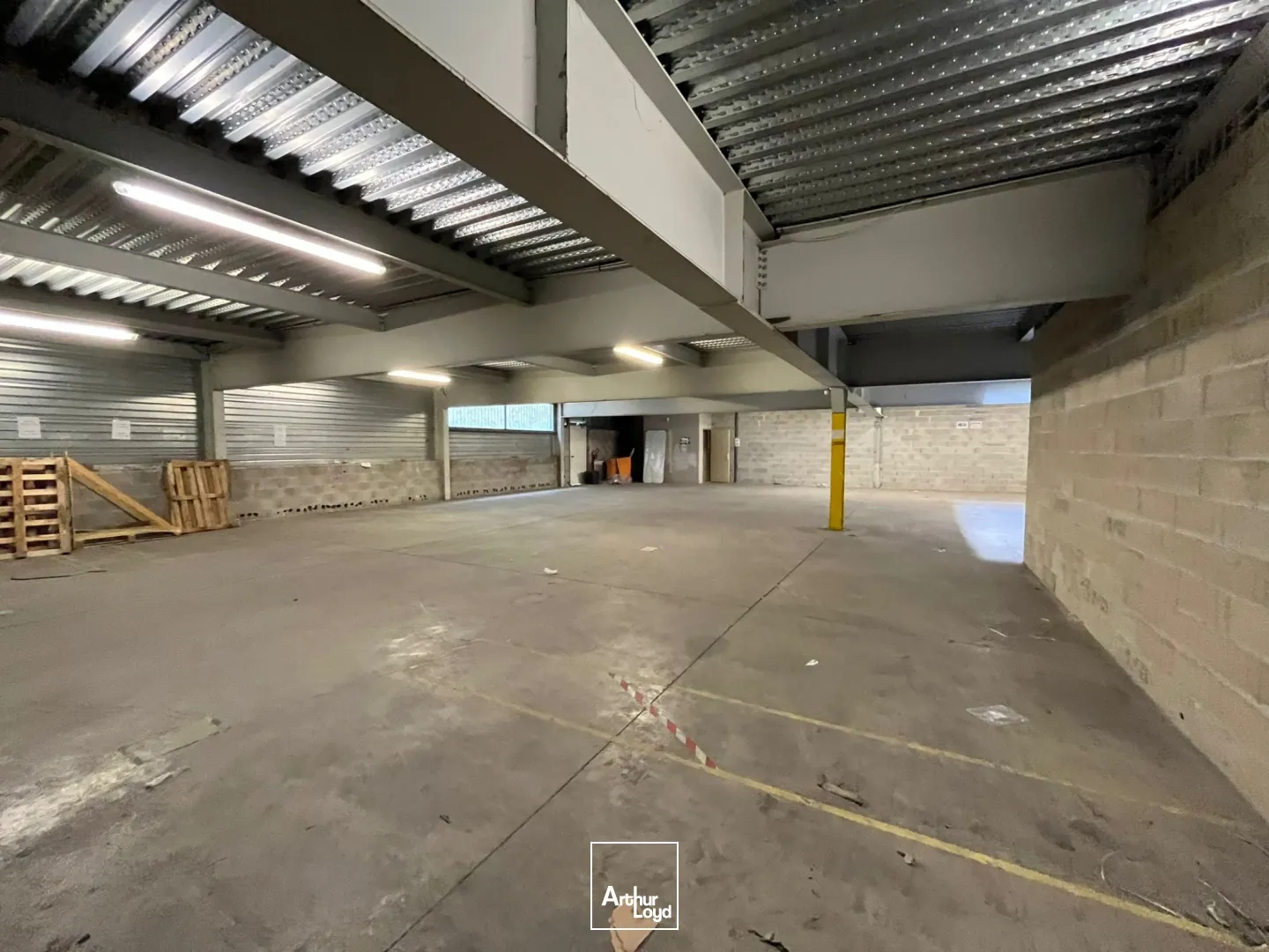 Locaux d'activité & Entrepôts - Location - AUBAGNE - 13400 - 900-5180 - 7899448