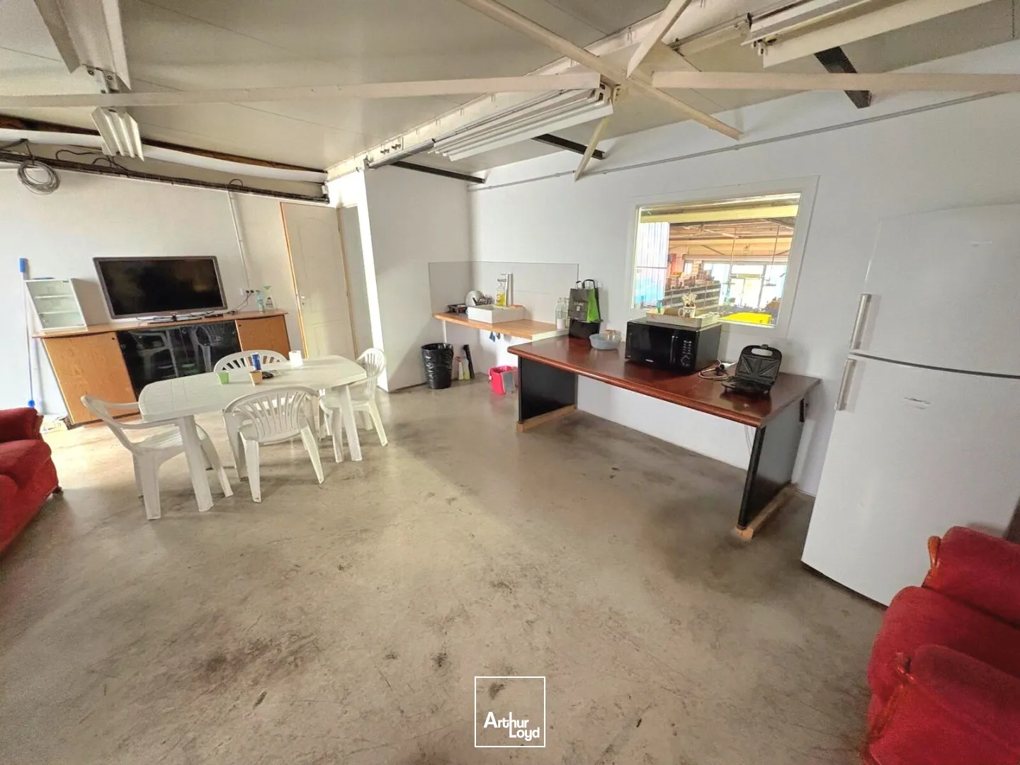 Locaux d'activité & Entrepôts - Location - GEMENOS - 13420 - 1250-1250 - 7899463